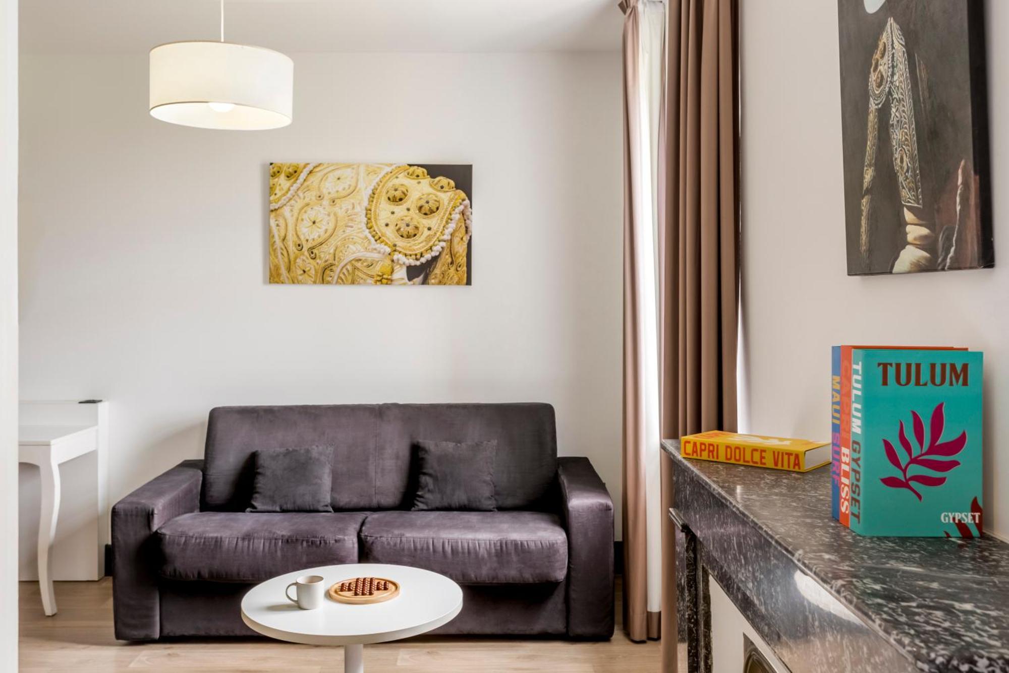 Appart'City Collection Nimes Arenes Exterior photo