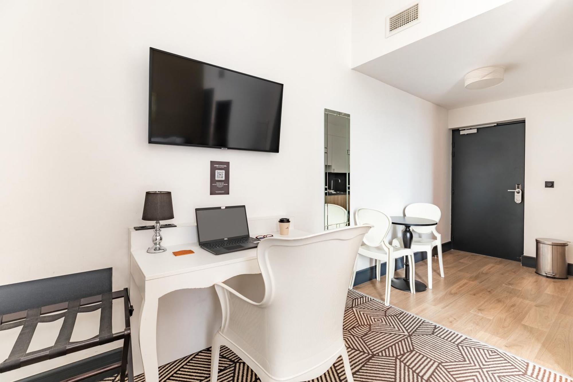 Appart'City Collection Nimes Arenes Exterior photo